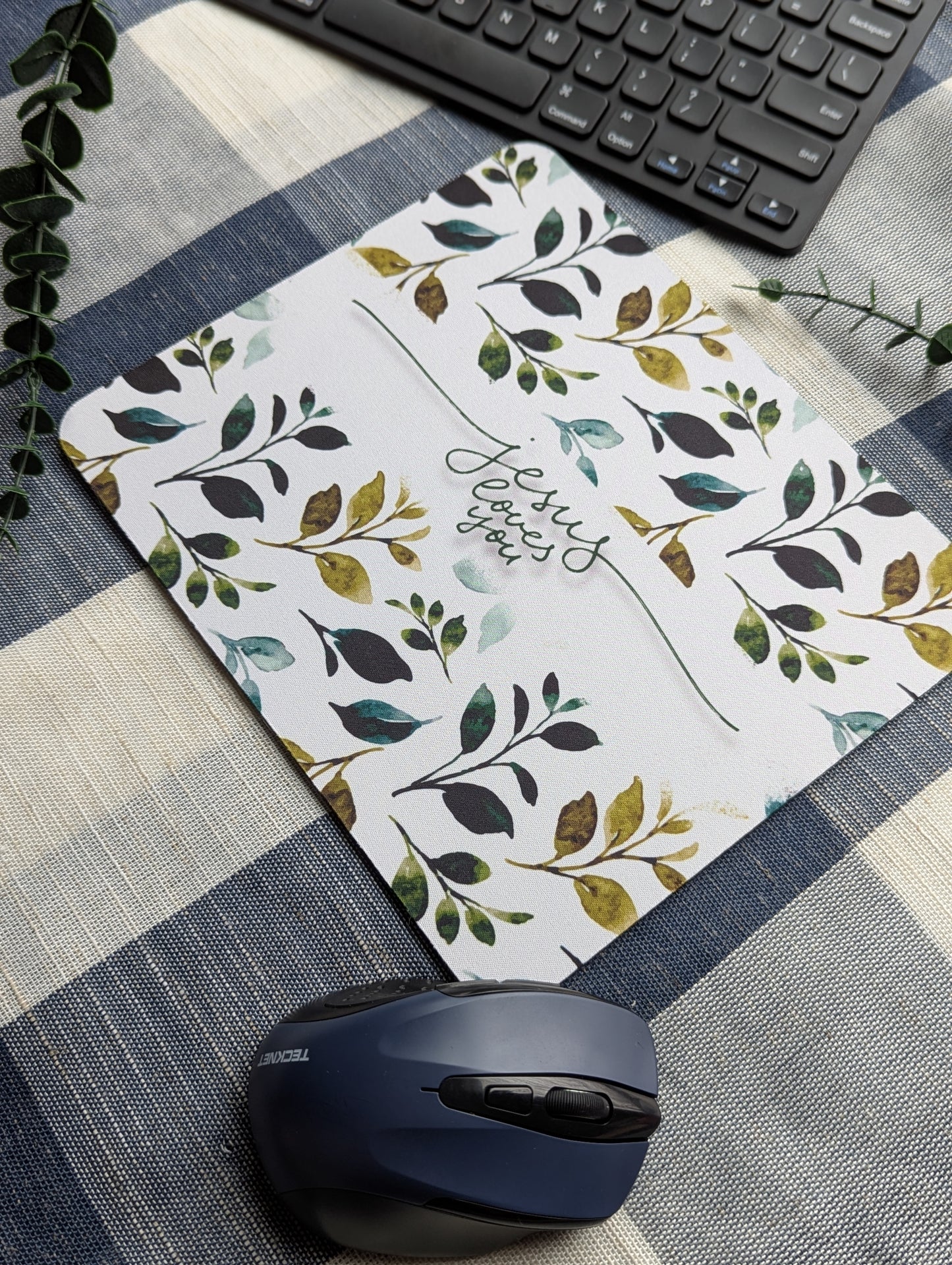 Jesus Loves You | Leafy | Floral | Gift | Christian | Faith | Mouse Pad