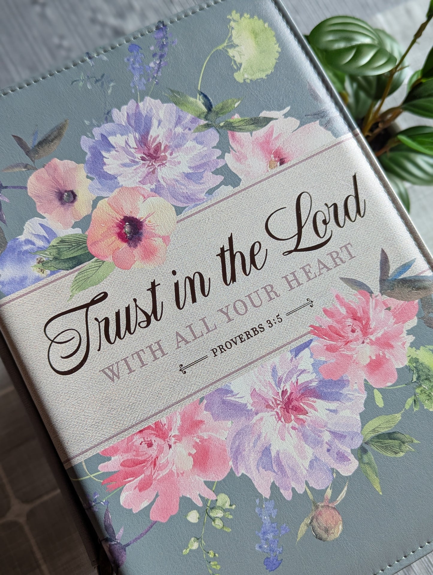 Proverbs 3:5 Trust in the Lord | Floral | Women's Bible Cover