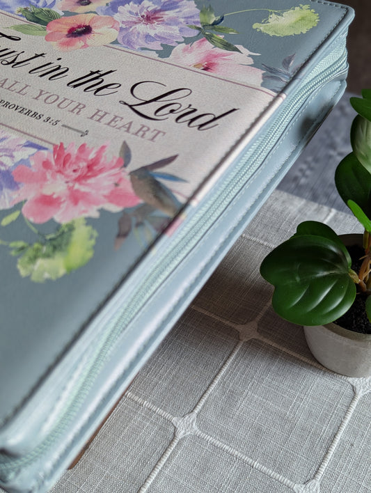 Proverbs 3:5 Trust in the Lord | Floral | Women's Bible Cover
