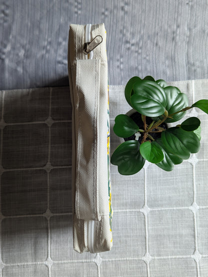 Kind words are like honey Proverbs 16:24 | Honeybee | Floral | Bible Cover